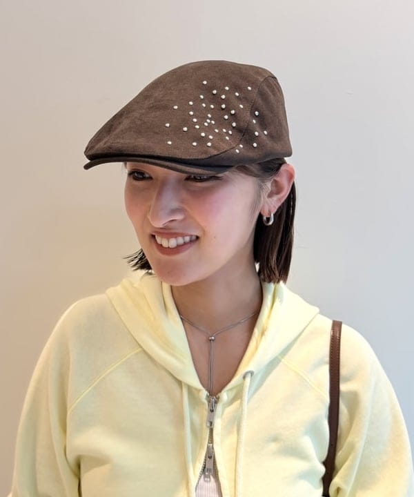 松本 佳菜子さんの「BEAMS WOMEN｜ベロア プリント レース ヘム スカート」を使ったコーディネート
