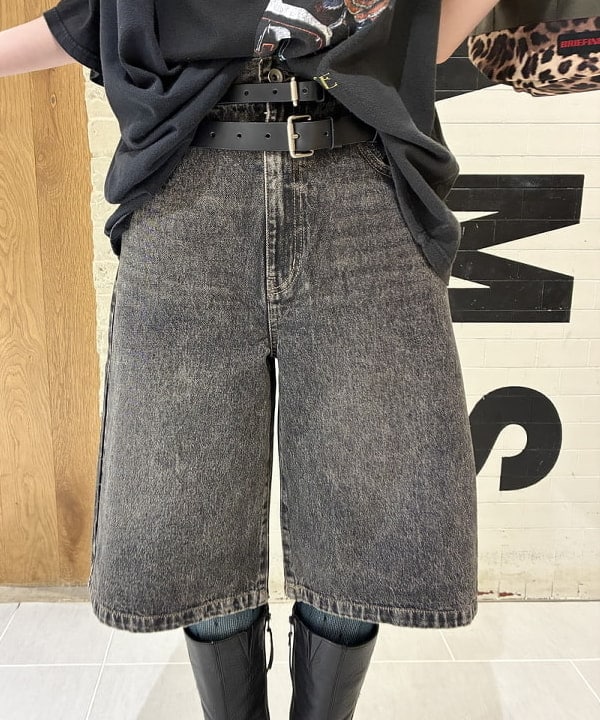 江口 息吹さんの「BEAMS WOMEN｜デニム ハーフ パンツ」を使ったコーディネート