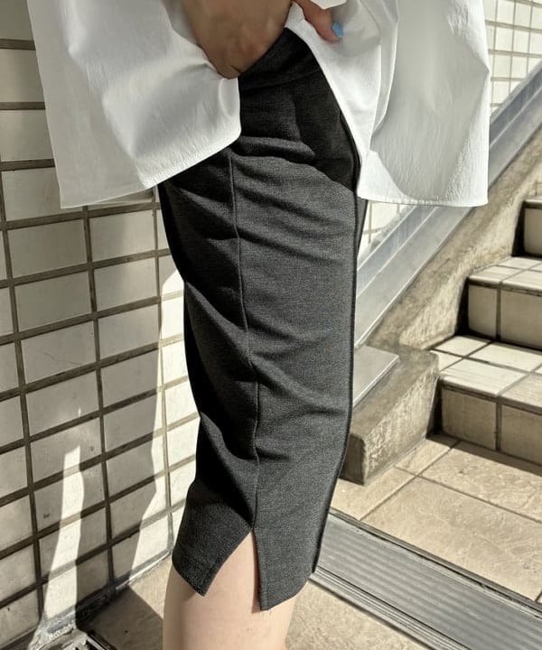 イナダさんの「BEAMS WOMEN｜＆MyuQ / UPIS ショルダーバッグ」を使ったコーディネート