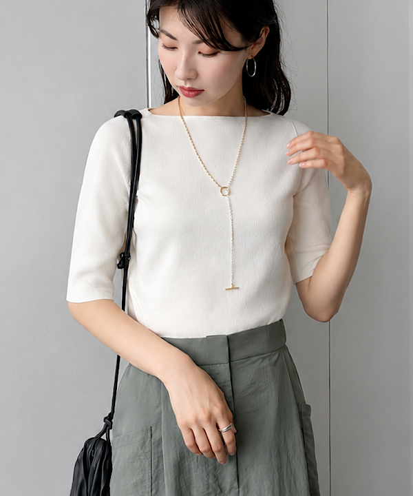 shibataさんの「BEAMS WOMEN｜シンプル ボートネック ニット .M」を使ったコーディネート
