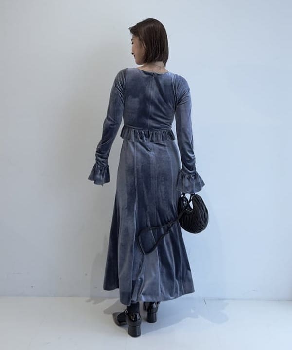 松本 佳菜子さんの「BEAMS WOMEN｜BOGKI / リブル クロス ボディ バッグ」を使ったコーディネート