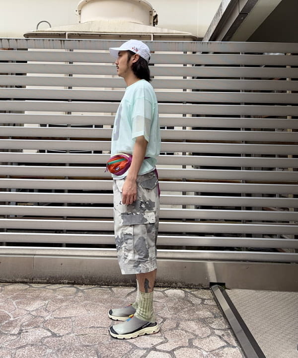 高遠 恒巳さんの「BEAMS WOMEN｜メッシュ プリント Tシャツ【ワイドショートフィット】」を使ったコーディネート