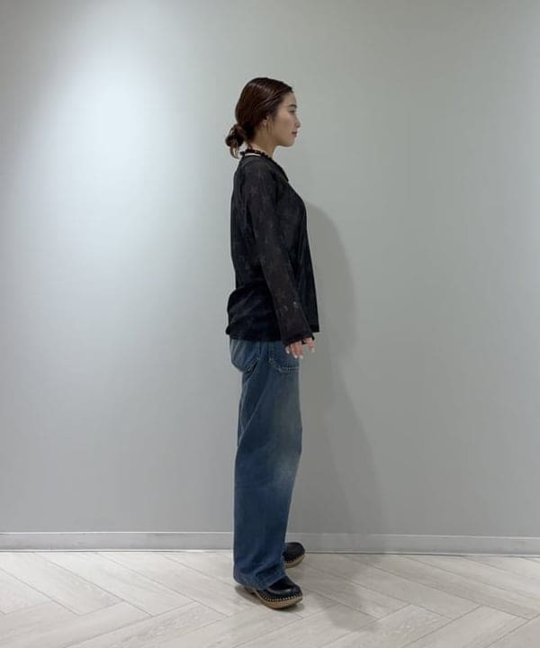 モモさんの「BEAMS WOMEN｜【別注】BUZZ RICKSON'S / USN デニム トラウザーズ」を使ったコーディネート