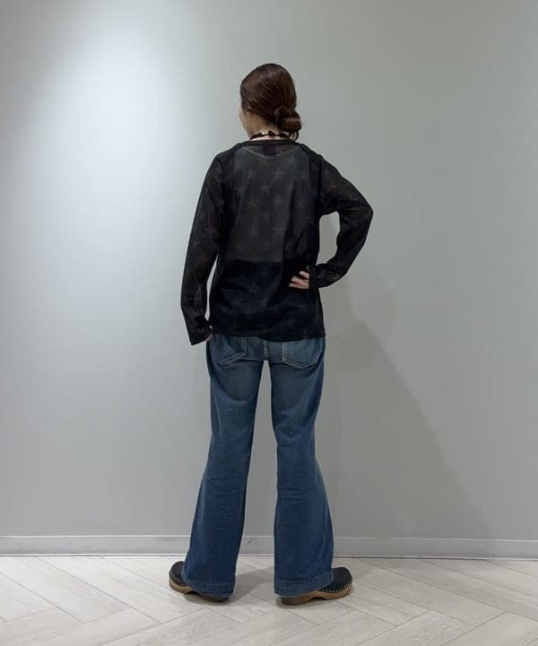 モモさんの「BEAMS WOMEN｜【別注】BUZZ RICKSON'S / USN デニム トラウザーズ」を使ったコーディネート