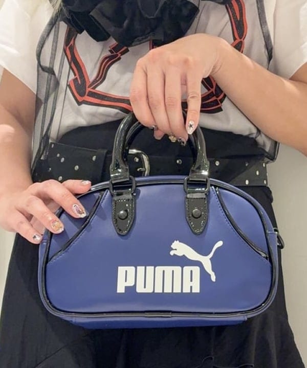 はっとりさんの「BEAMS WOMEN｜〈WOMEN〉FUJI ROCK FESTIVAL'26 / EISUKE HOSHI / P2A6E TEE」を使ったコーディネート