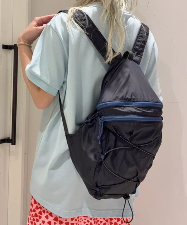 はっとりさんの「BEAMS WOMEN｜【別注】FRED PERRY / リラックスド ピケ Tシャツ」を使ったコーディネート