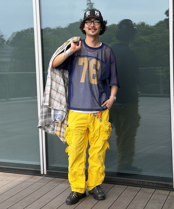 BAKU(東江 漠)さんの「BEAMS WOMEN｜メッシュ プリント Tシャツ【ワイドショートフィット】」を使ったコーディネート