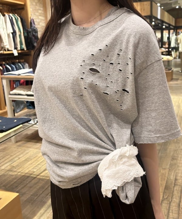 ハルカさんの「BEAMS WOMEN｜ダメージ オーバー Tシャツ」を使ったコーディネート
