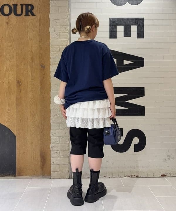 大石彩可さんの「BEAMS WOMEN｜【別注】PUMA / ミニ グリップ バッグ」を使ったコーディネート