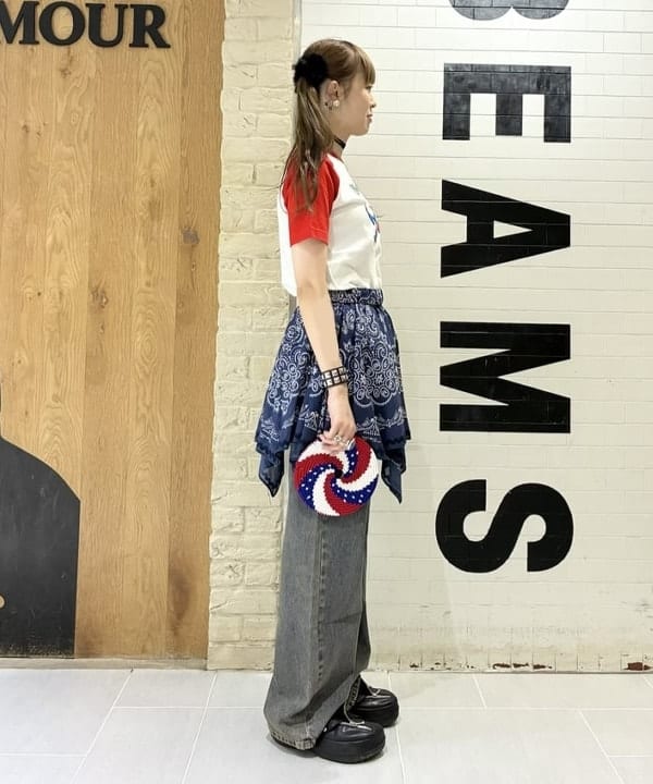 りかちょび/岸本梨佳さんの「BEAMS WOMEN｜Hot Stuff / ショート スリーブ Tシャツ」を使ったコーディネート