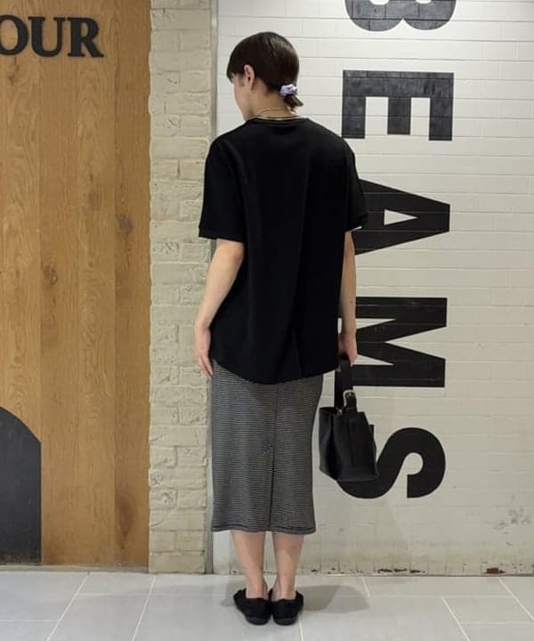 マツミヤさんの「BEAMS WOMEN｜【別注】FRED PERRY / リラックスド ピケ Tシャツ」を使ったコーディネート