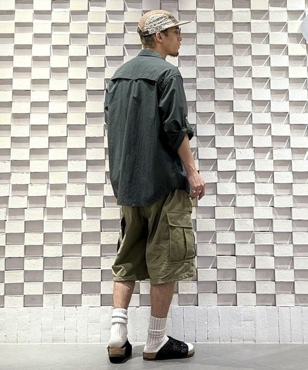 山本 泰紀さんの「BEAMS WOMEN｜Adventure Shirt Ⅳ Seersucker Gingham」を使ったコーディネート