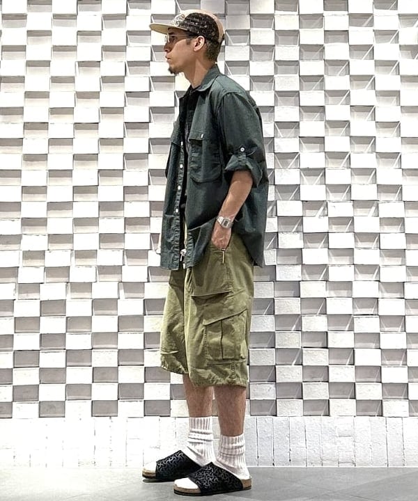 山本 泰紀さんの「BEAMS WOMEN｜Adventure Shirt Ⅳ Seersucker Gingham」を使ったコーディネート