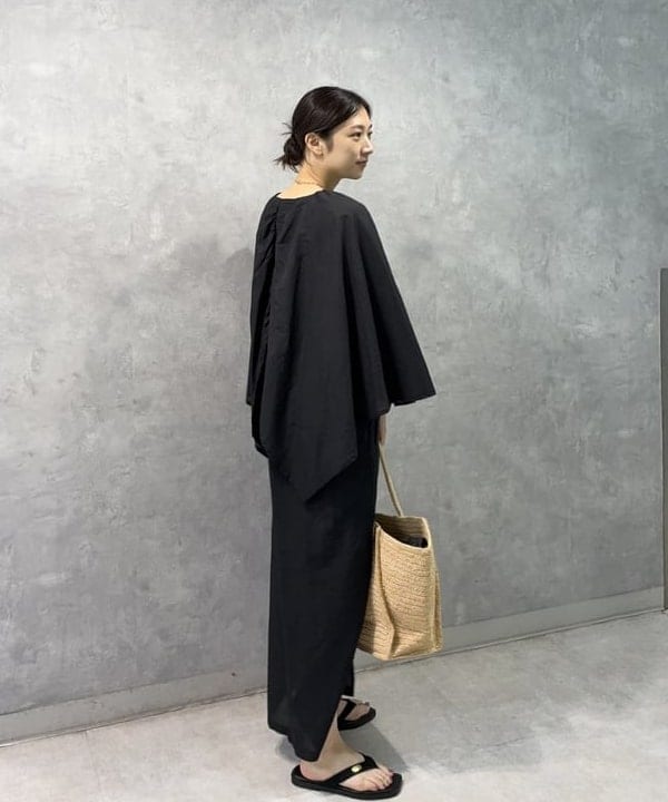 坂本 涼花さんの「BEAMS WOMEN｜DOU BOCHI Eric Bergere / FADAISE ワンピース」を使ったコーディネート