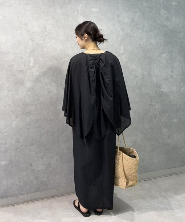坂本 涼花さんの「BEAMS WOMEN｜DOU BOCHI Eric Bergere / FADAISE ワンピース」を使ったコーディネート