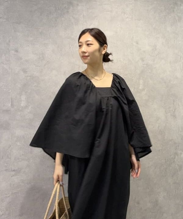 坂本 涼花さんの「BEAMS WOMEN｜DOU BOCHI Eric Bergere / FADAISE ワンピース」を使ったコーディネート