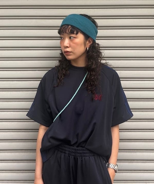 ばるたんさんの「BEAMS WOMEN｜【別注】NEEDLES / トラック ヒザデル パンツ」を使ったコーディネート