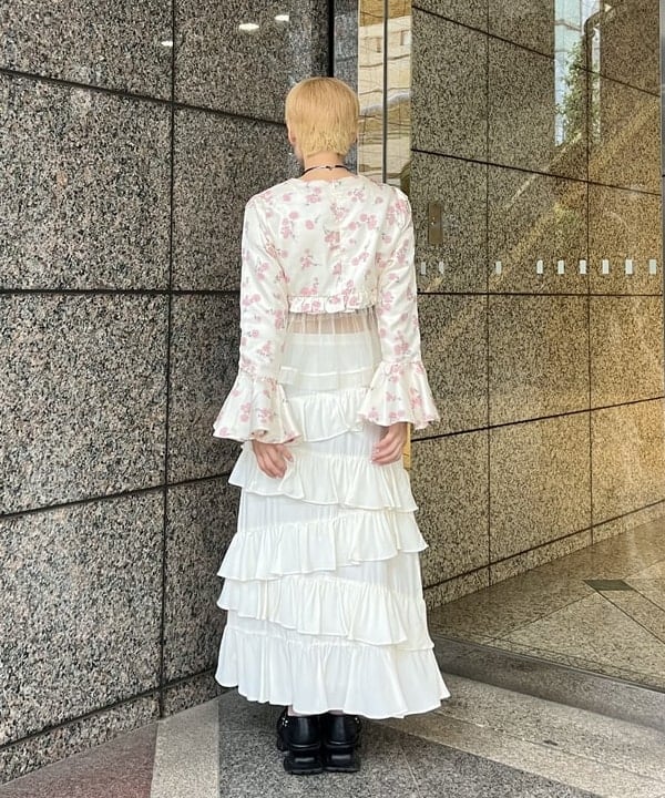あさひさんの「BEAMS WOMEN｜チュール シャーリング ノースリーブ」を使ったコーディネート