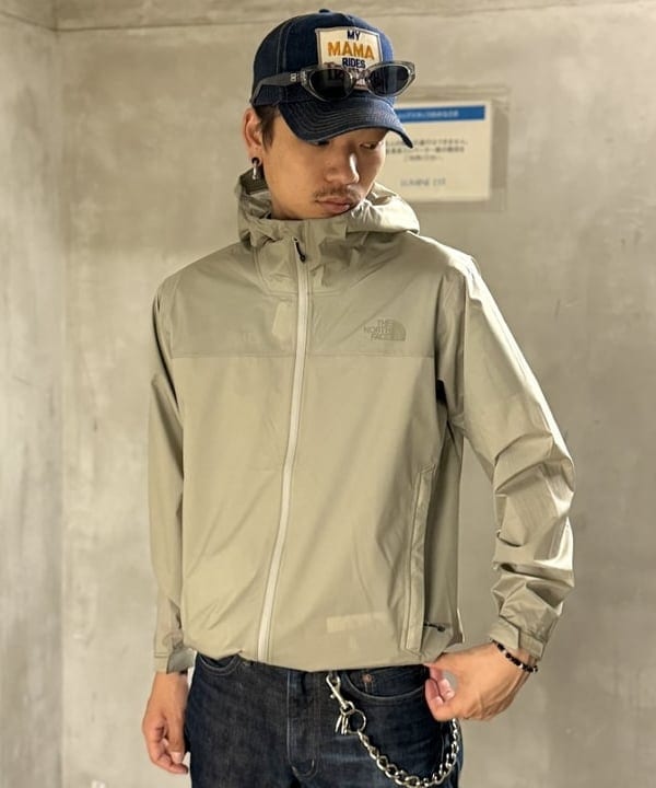 三宅 雄平さんの「BEAMS WOMEN｜BEAMS｜THE NORTH FACE / Venture Jacket 26SS｜マウンテンパーカー ナイロンジャケット｜パッカブル 軽量」を使ったコーディネート