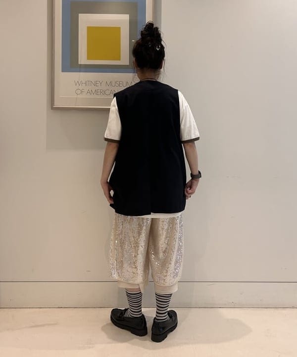 清水 彩乃さんの「BEAMS WOMEN｜maturely / ラメ ボーダー タビ ソックス」を使ったコーディネート