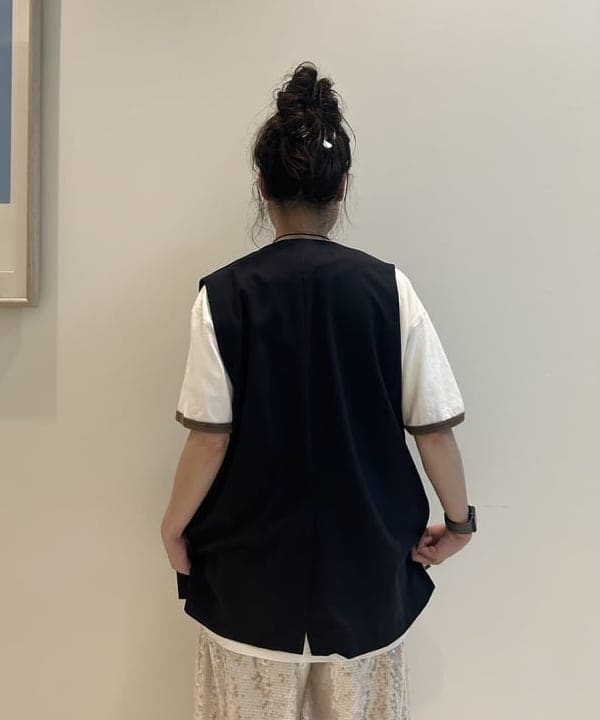 清水 彩乃さんの「BEAMS WOMEN｜maturely / ラメ ボーダー タビ ソックス」を使ったコーディネート
