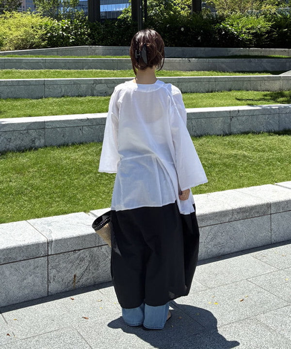 蒲原 捺美さんの「BEAMS WOMEN｜DOU BOCHI Eric Bergere / Ballarine ワンピース」を使ったコーディネート