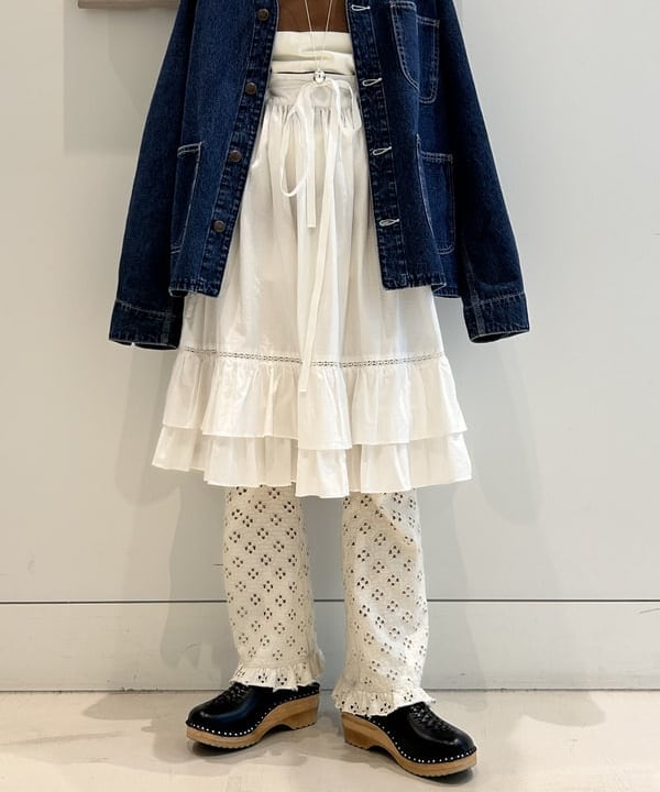 清水 彩乃さんの「BEAMS WOMEN｜Nd_Troentorp_SP」を使ったコーディネート
