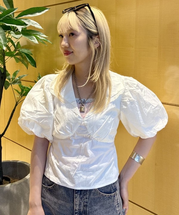 ヒカリさんの「BEAMS WOMEN｜sister jane / Stuga Cropped Tops」を使ったコーディネート