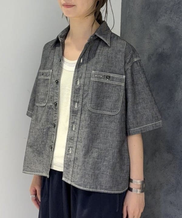 にしだてさんの「BEAMS WOMEN｜シャンブレー ショートスリーブ」を使ったコーディネート
