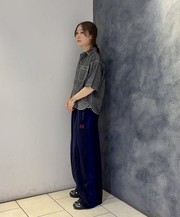 にしだてさんの「BEAMS WOMEN｜シャンブレー ショートスリーブ」を使ったコーディネート