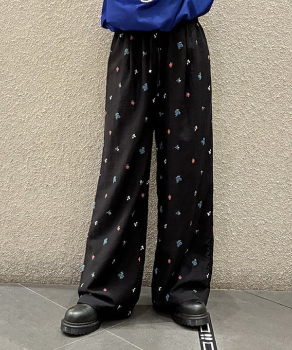 りかちょび/岸本梨佳さんの「BEAMS WOMEN｜ラッカーパール ロング ネックレス」を使ったコーディネート