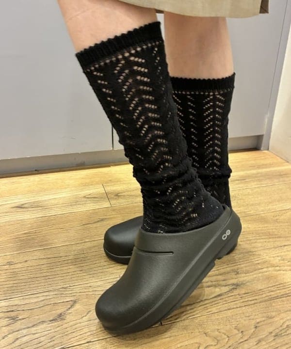神坂 莉子さんの「BEAMS WOMEN｜PUMA / 1976 マイクロ グリップ バッグ」を使ったコーディネート