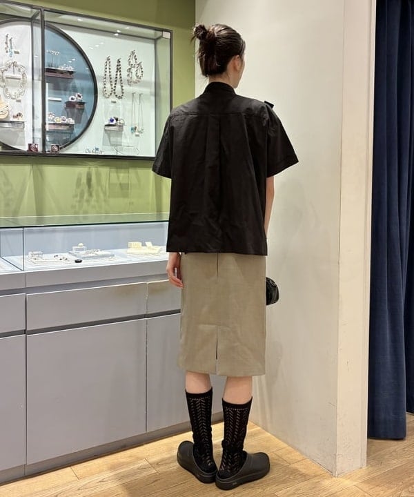 神坂 莉子さんの「BEAMS WOMEN｜PUMA / 1976 マイクロ グリップ バッグ」を使ったコーディネート