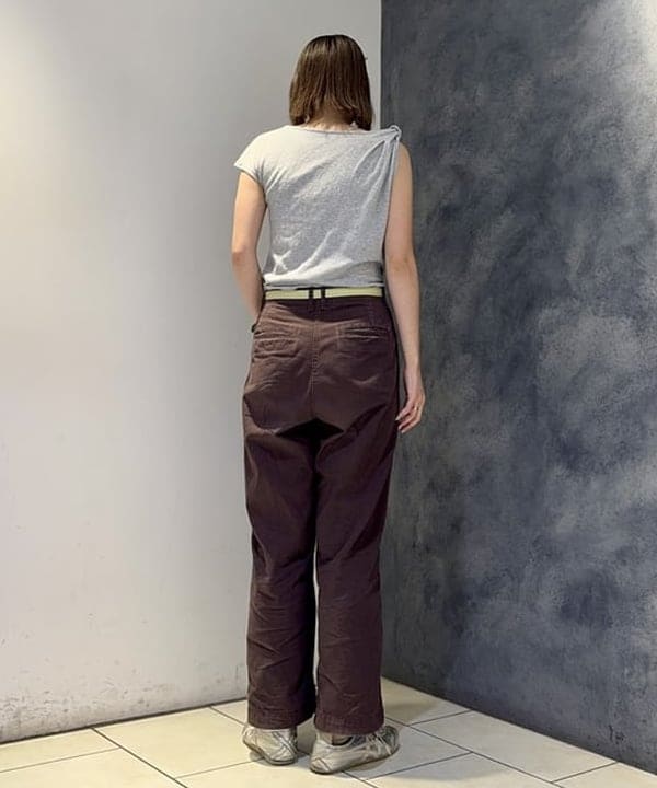 reinaさんの「BEAMS WOMEN｜アシンメトリー オフショルダー Tシャツ」を使ったコーディネート