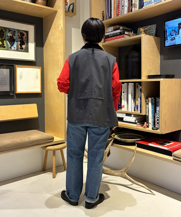 吉野 多恵さんの「BEAMS WOMEN｜ハンティング ベスト」を使ったコーディネート
