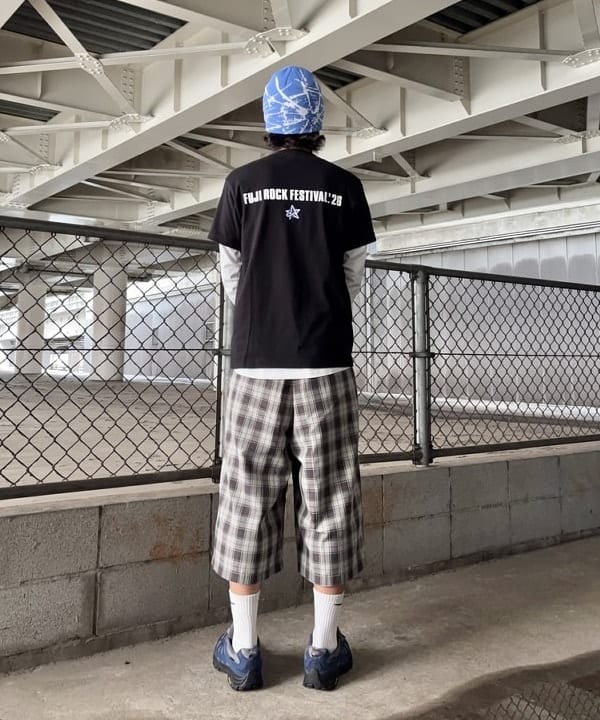 Gazziさんの「BEAMS WOMEN｜タータンチェック ショートパンツ【ワイドストレートフィット】」を使ったコーディネート