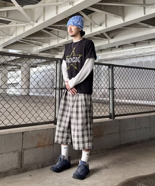 Gazziさんの「BEAMS WOMEN｜タータンチェック ショートパンツ【ワイドストレートフィット】」を使ったコーディネート