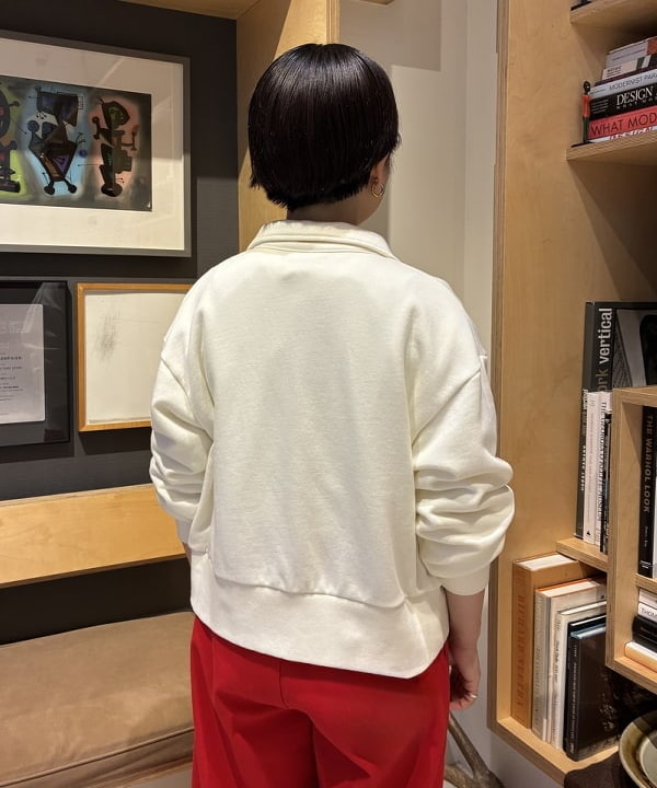 吉野 多恵さんの「BEAMS WOMEN｜カラード スウェットシャツ」を使ったコーディネート