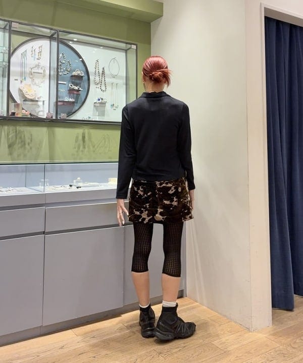 れいなさんの「BEAMS WOMEN｜【別注】FRED PERRY / ロングスリーブ ボタン ポロシャツ」を使ったコーディネート