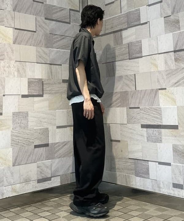 古谷 宗史さんの「TW ハーフジップ シャツ【ワイドフィット】」を使ったコーディネート