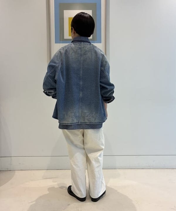 吉野 多恵さんの「BEAMS WOMEN｜【別注】BUZZ RICKSON'S / シャンブレー ロングスリーブ シャツ」を使ったコーディネート