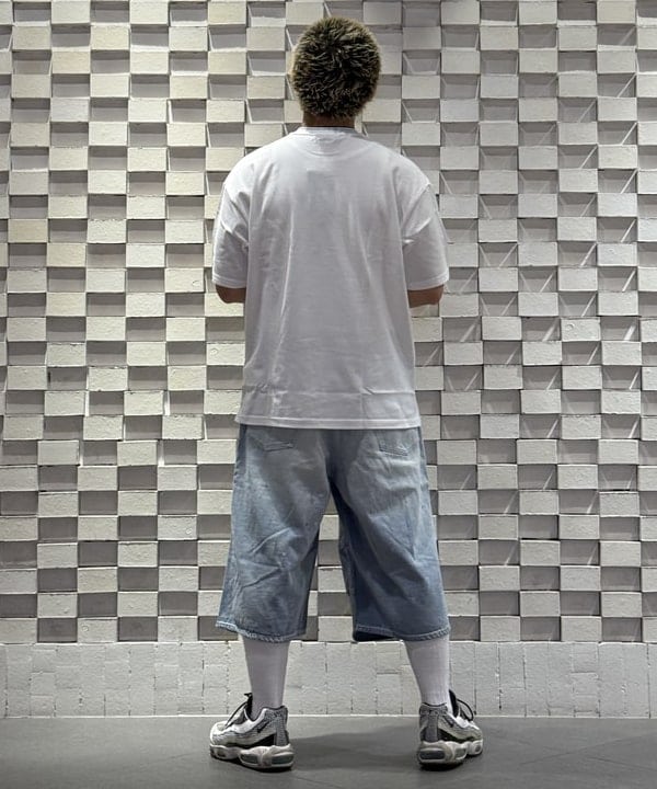 KUROCHANさんの「BEAMS WOMEN｜BEAMS｜【別注】FRED PERRY / Oversized Tipped Pique T-shirt｜Tシャツ｜半袖 鹿の子素材」を使ったコーディネート