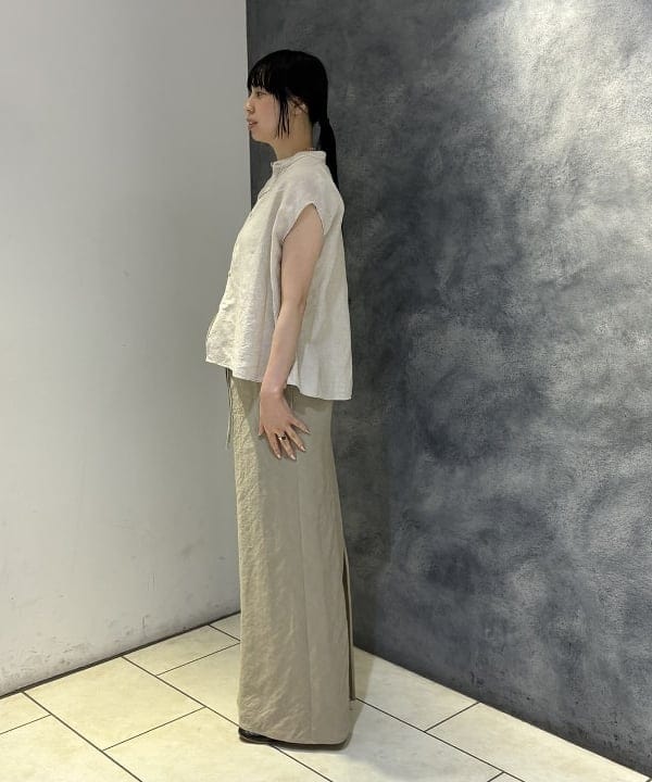 OSUMIさんの「BEAMS WOMEN｜TICCA / リネン フレンチスリーブ シャツ」を使ったコーディネート