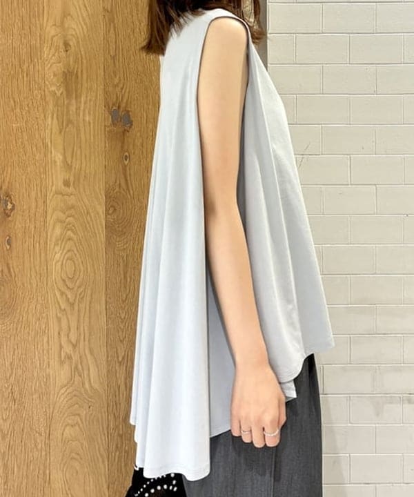 ヒライさんの「BEAMS WOMEN｜【接触冷感・UVカット】コットン バックフレア ノースリーブ プルオーバー」を使ったコーディネート