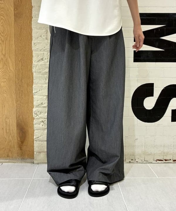 ヒライさんの「BEAMS WOMEN｜ポプリン 2タックパンツ」を使ったコーディネート
