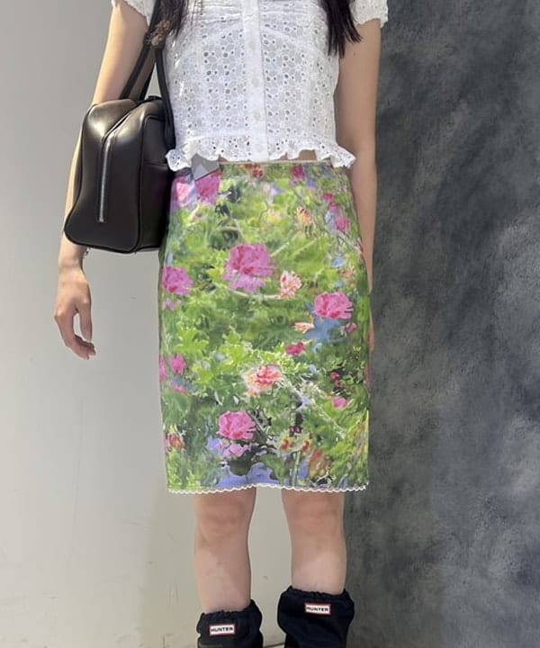 ハルカさんの「BEAMS WOMEN｜レース パフスリーブ ビスチェ」を使ったコーディネート