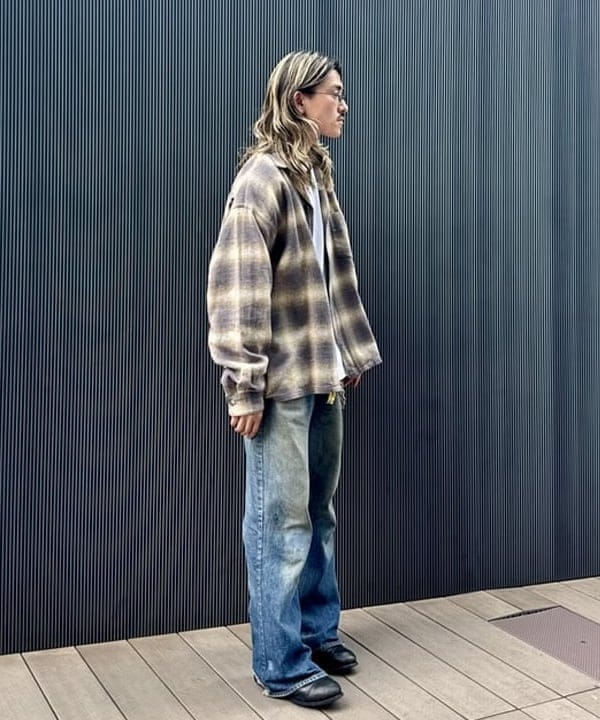 Ryohei Takataさんの「BEAMS WOMEN｜ネル ジップ オープンカラーシャツ」を使ったコーディネート