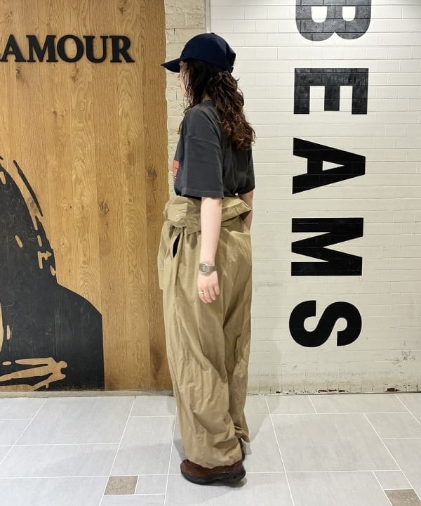 キラリさんの「BEAMS WOMEN｜ユーケー ボイラースーツ」を使ったコーディネート