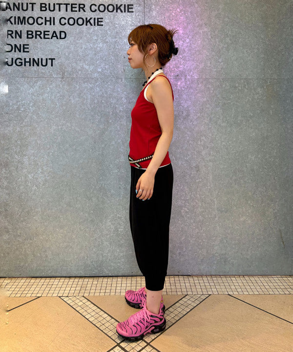 まゆちゃんさんの「BEAMS WOMEN｜JENNIE / Logo Camisole」を使ったコーディネート