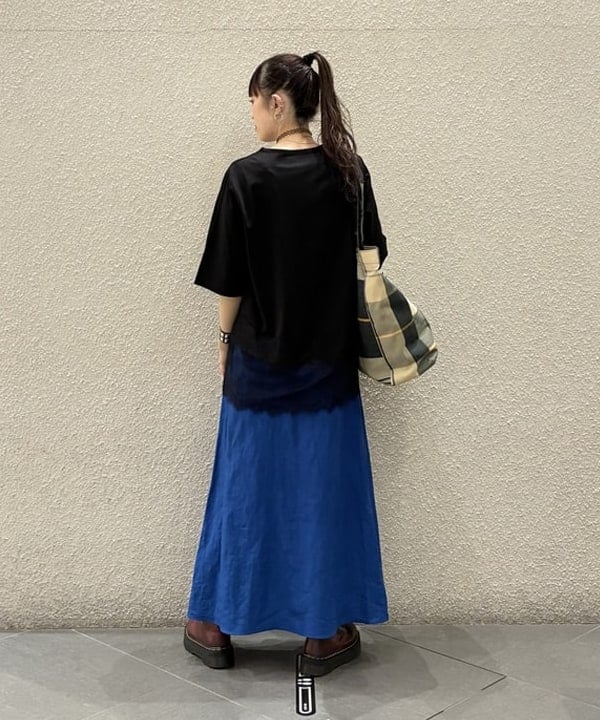 りかちょび/岸本梨佳さんの「BEAMS WOMEN｜シンプル リネン スカート .M」を使ったコーディネート
